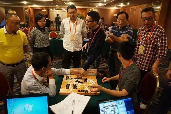 【新闻速递】AlphaGo复出下棋，人机大战第二季即将上演