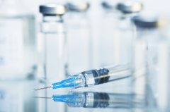 医学专家牛俊奇：新冠病毒感染或成常态，疫苗接种是控制疫情最有