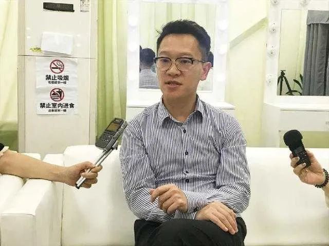 淘宝直播开启直播拼团活动，跨界连麦深挖消费者心理