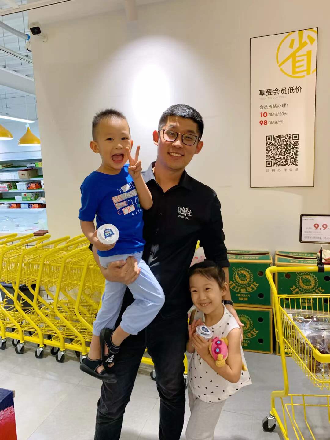 这对「神仙 CP」吃遍中国，还开了家月销 100 万的网红店？