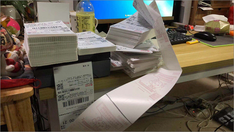 【拼多多生意经】新店15天日销1100单，他背后悄悄做了些啥？