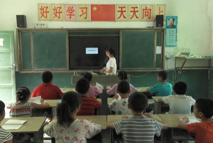 大学生网上帮果农卖樱桃，一个月挣40万