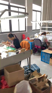 【拼多多生意经】95后小人物，凭什么狂卖7000万？