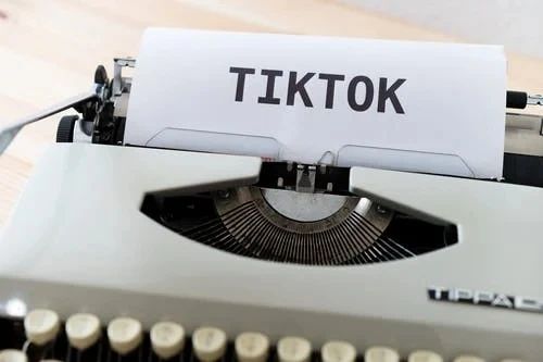 TikTok倒计时：娱乐总是被牺牲？
