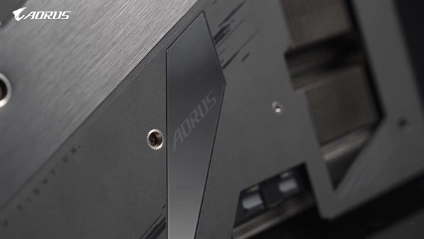 AORUS GeForce RTX 30显卡预告：零死角散热、LCD屏幕吸睛