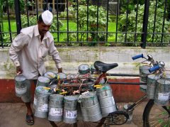 神奇的印度外卖骑手：不靠APP 每天能送出超20万份餐