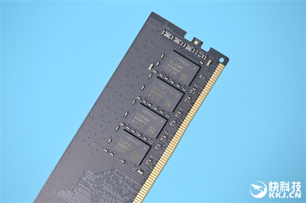 影驰名人堂皑钻内存开箱图赏：10层PCB DDR4-4400