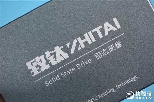 1TB 799元！长江存储致钛SC001 SATA固态硬盘图赏