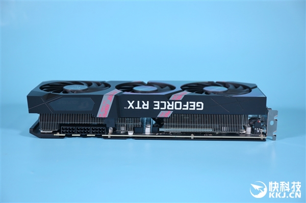 高颜值光追怪兽！七彩虹iGame RTX 3080 Ultra 10G拆解图赏