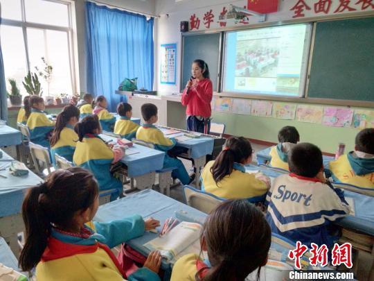 28省份今举行中小学教师资格考试，有啥新变化？