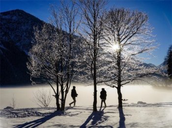 形容雪景的优美句子（对漂亮雪景的20条赞美词句）