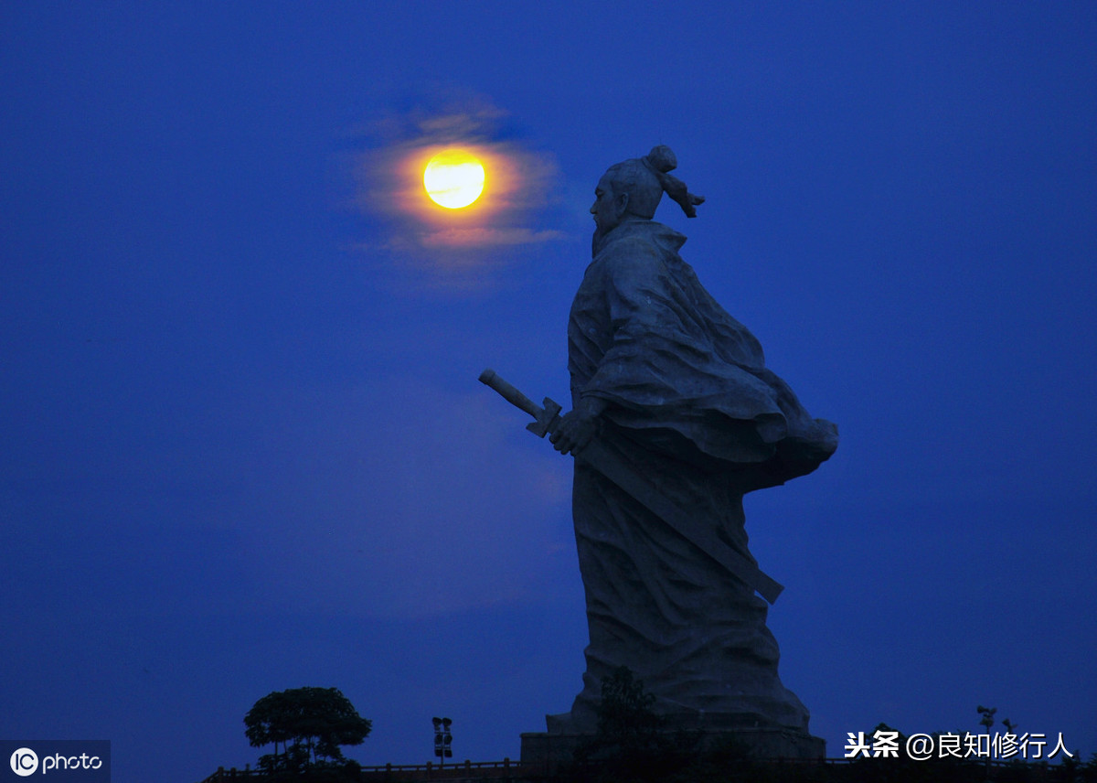 南乡子辛弃疾原文（辛弃疾南乡子诗句赏析）