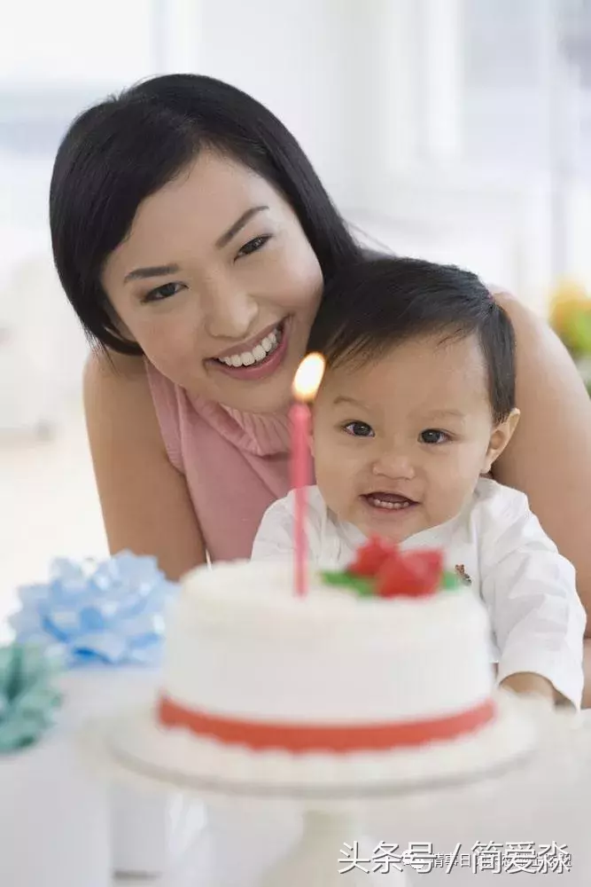 祝小宝宝生日快乐的话（适合宝贝的生日祝福语）