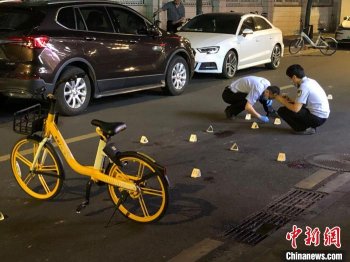 南京新街口伤人案嫌犯已被刑拘（警方通报新街口案详情）