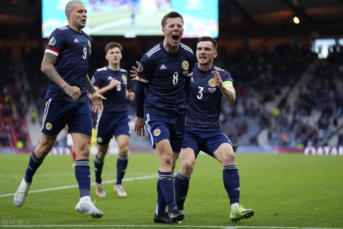 克罗地亚3-1胜苏格兰小组出线-莫德里奇世界波