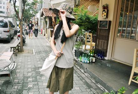 牵挂女儿的句子发朋友圈-惦记孩子的心情表达