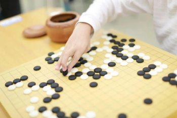 10分钟学会下围棋(学围棋以后能干什么)