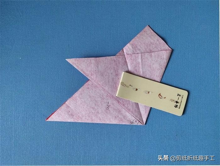 剪纸手工教程：五角星怎么剪？超简单，只剪一下就能成功