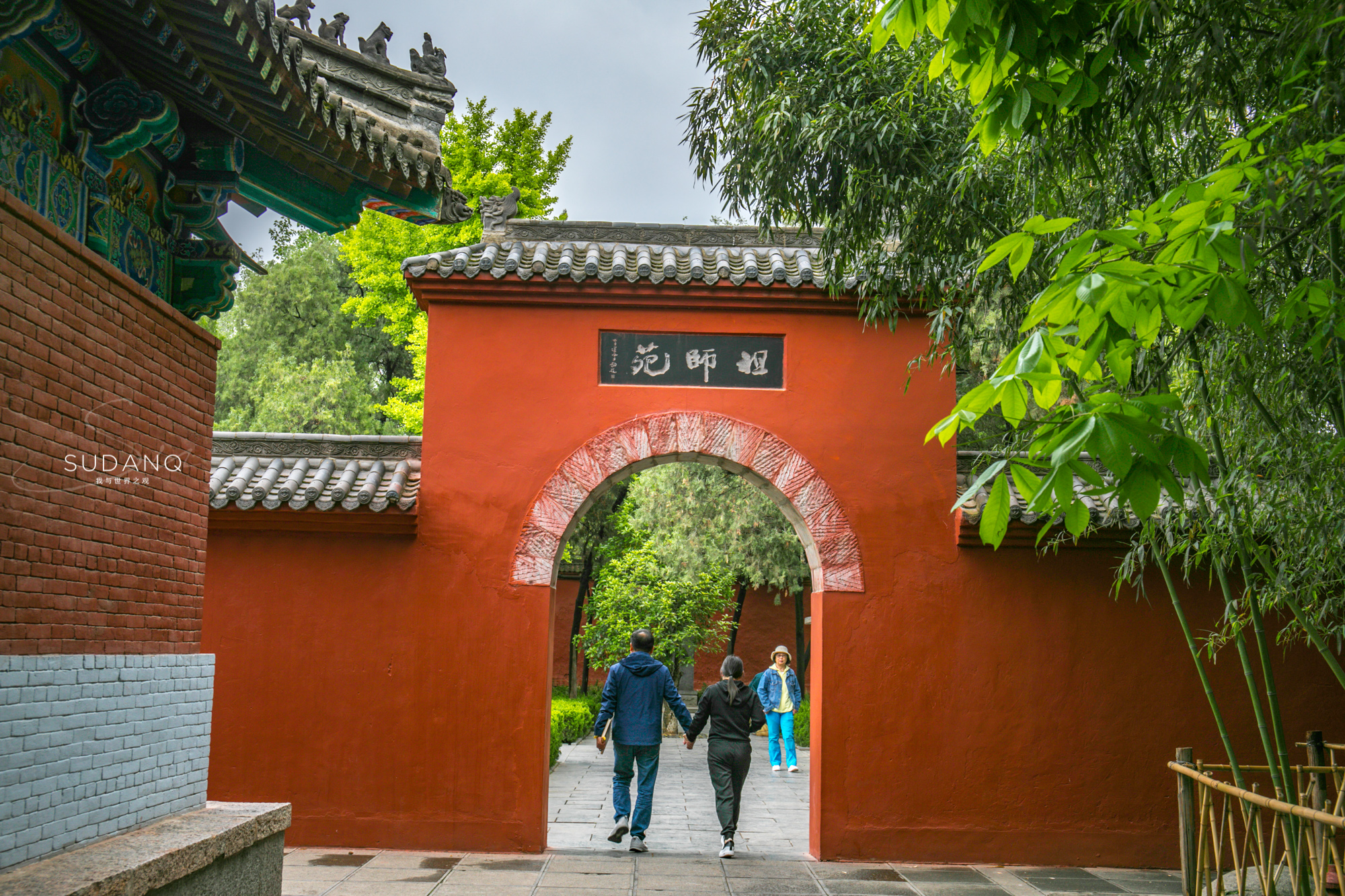 河南的这座寺庙，是“天下第一寺”，世界唯一的国际化寺院