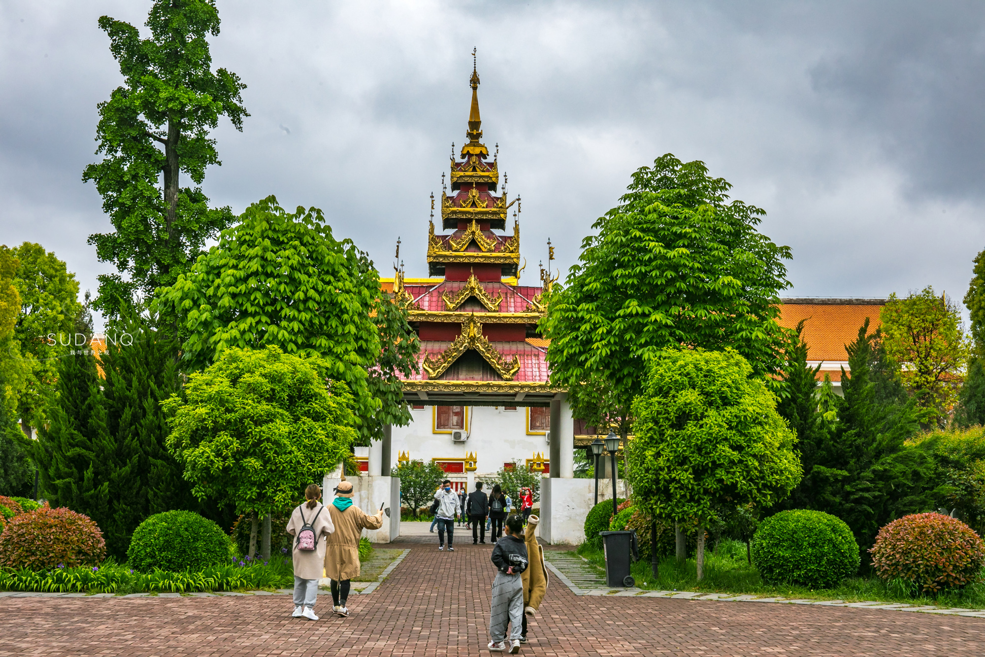 河南的这座寺庙，是“天下第一寺”，世界唯一的国际化寺院