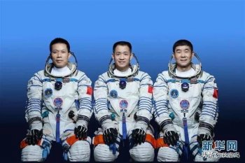 中国历届载人航天员(中国航天事业的杰出人物)