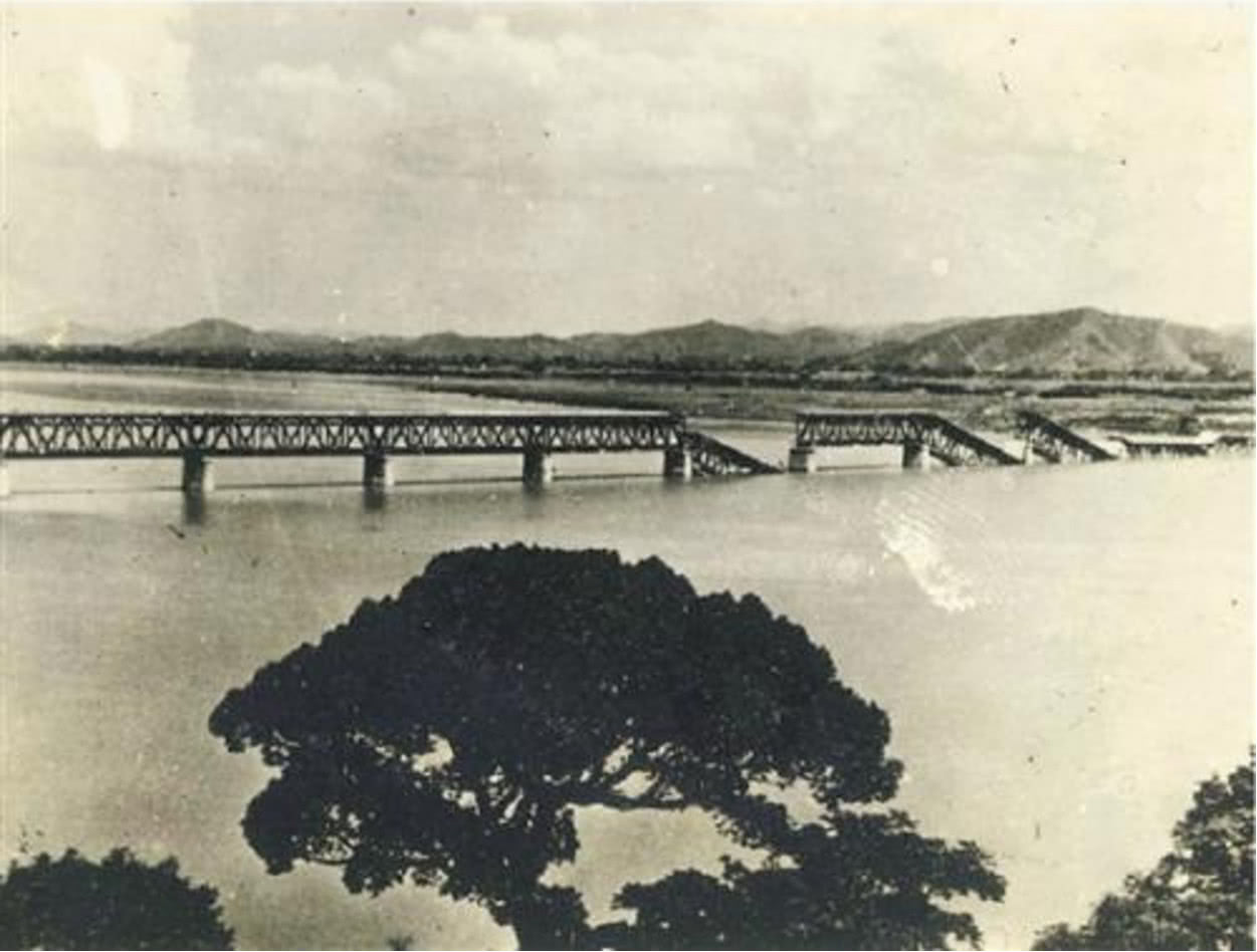 茅以升主持设计的钱塘江大桥，为何通车一个月后就被炸毁