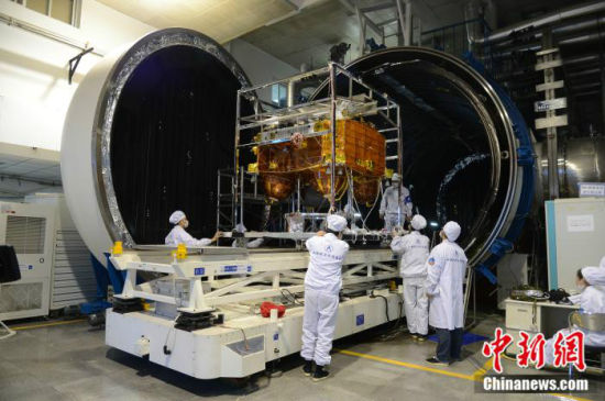 嫦娥五号探测器在海南文昌发射成功