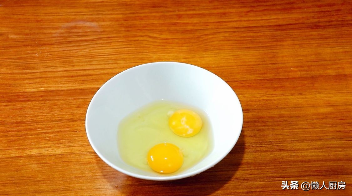 这是酒酿蛋花汤的做法，大冷天喝上一碗，浑身暖烘烘