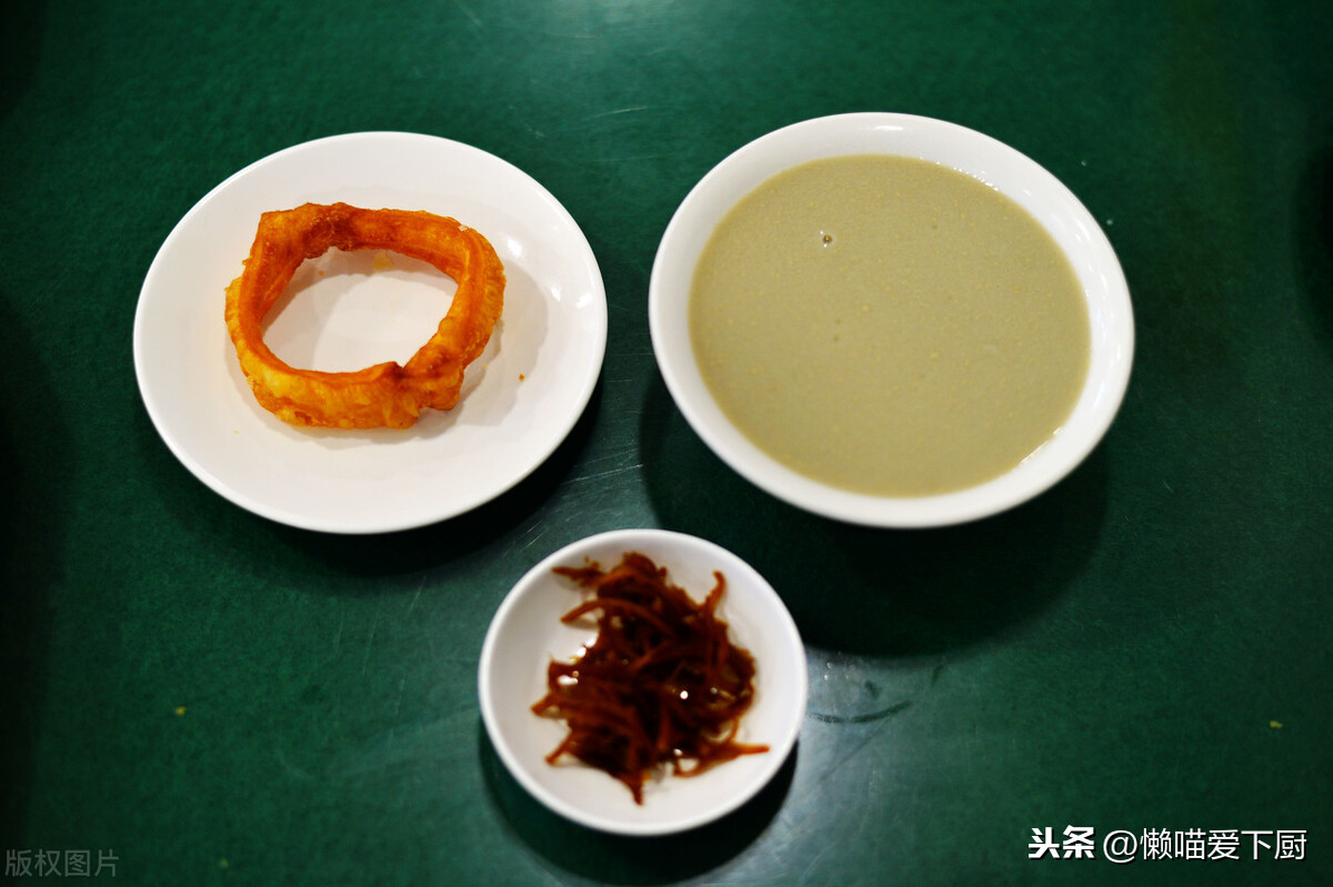 “豆汁”和“豆浆”，一字之差，区别却很大，建议先弄懂再吃