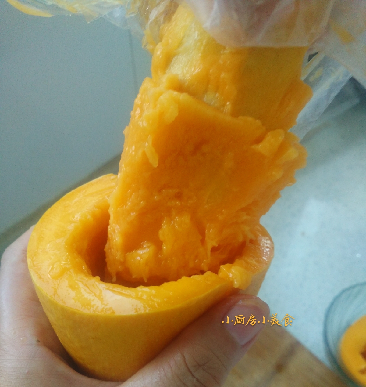 芒果怎么切方便吃(芒果的几种切法图解)
