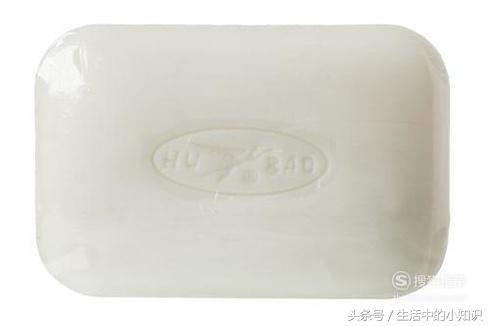 香皂洗头发好不好（香皂洗头发的危害）