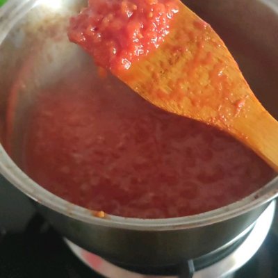 番茄酱怎么做（家庭版自制番茄酱的方法）