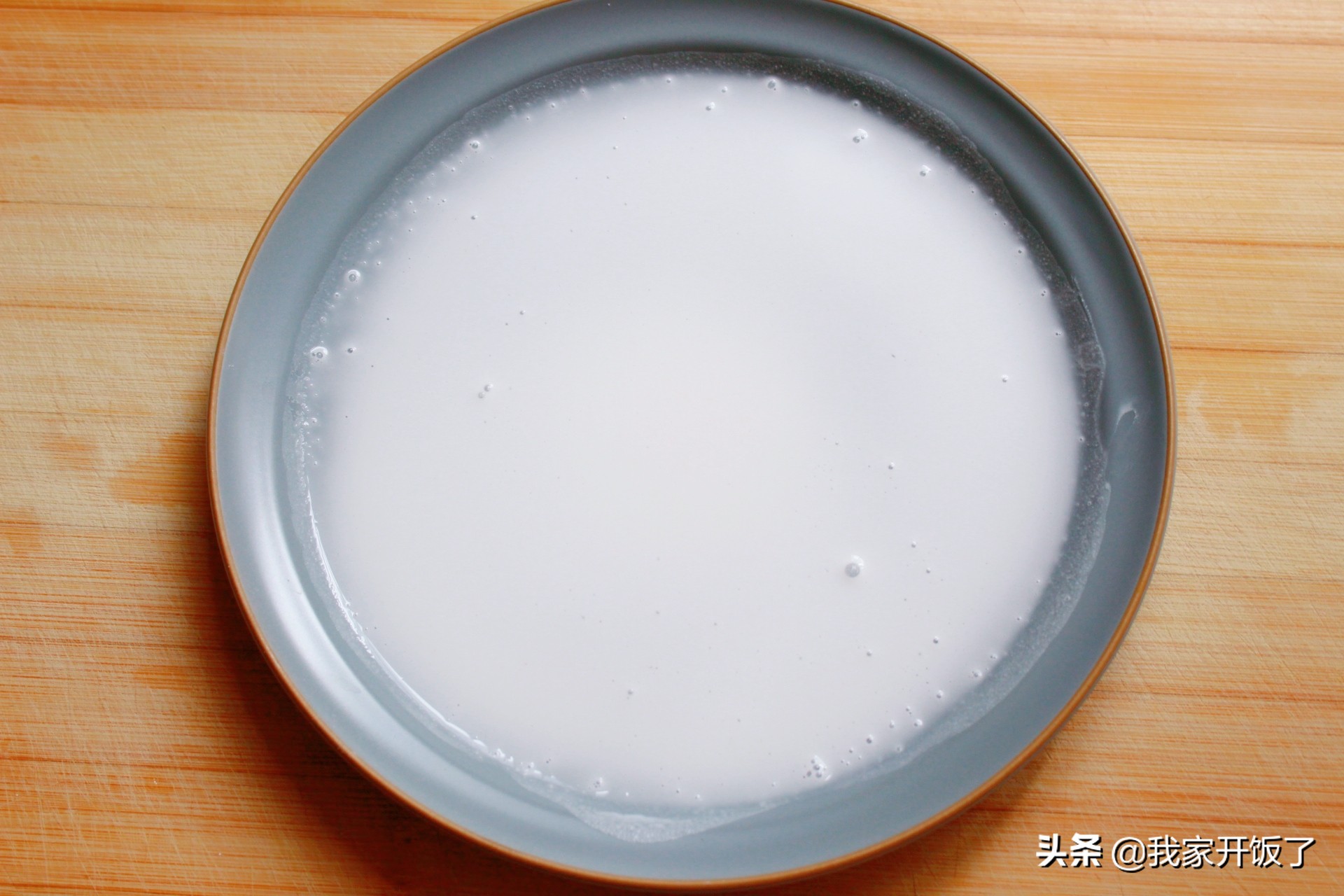 肠粉是用什么粉做的（肠粉的材料和制作方法）