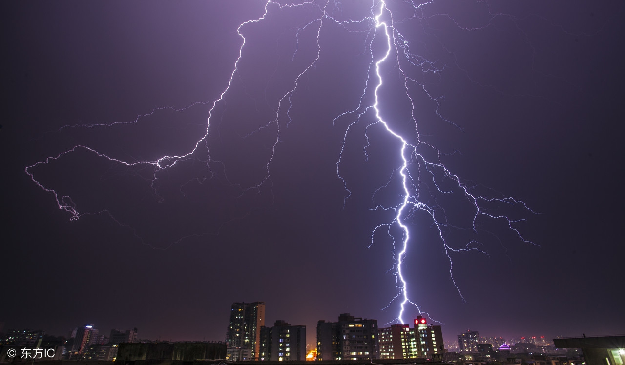 梦见地震云是什么征兆（梦见地震的原因分析）