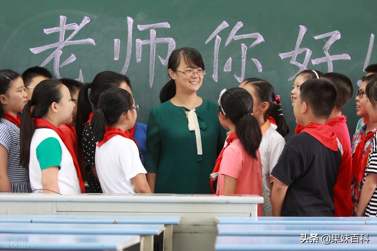 家长祝福老师的句子有哪些（家长祝福老师文案）