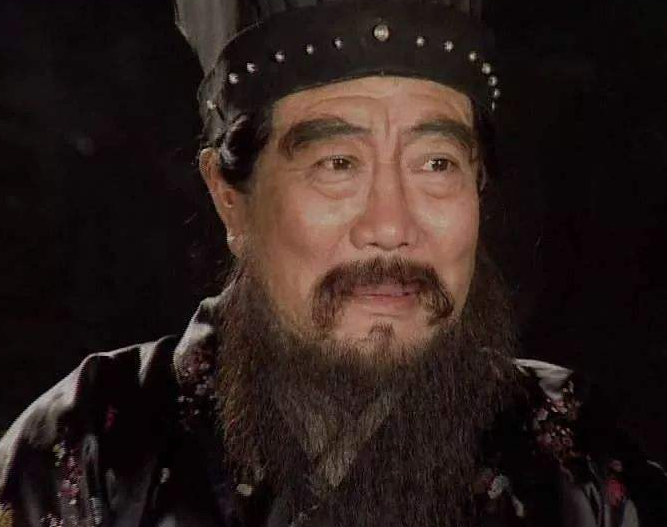 董卓是谁_董卓的人生简史