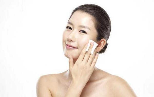 双眼皮胶水怎么洗_双眼皮胶水的清洗方法