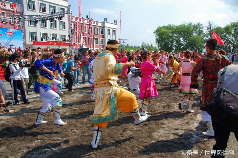 赫哲族文化_赫哲族的传统文化习俗