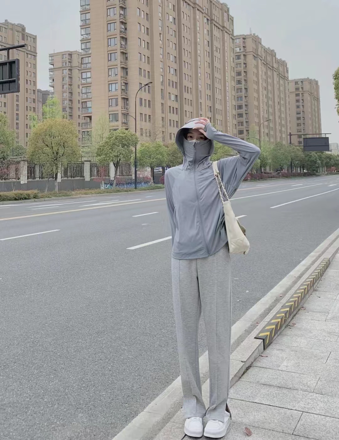 防晒衣怎么搭配_防晒衣的搭配技巧