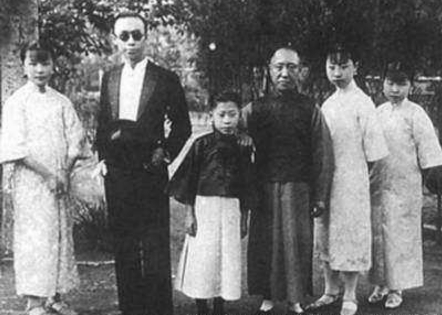 载沣是谁_醇亲王载沣个人简介