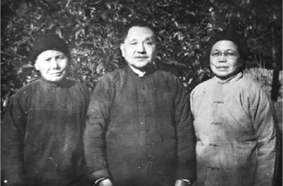 卓琳是谁_卓琳生平简介