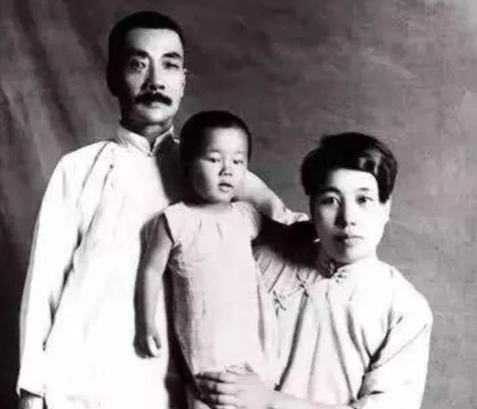 许广平是谁_许广平个人简介