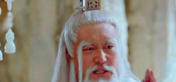 鸿钧老祖的师傅是谁_鸿钧老祖的师傅简介