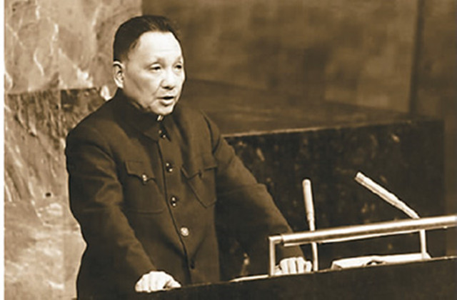 万里是谁_万里个人经历