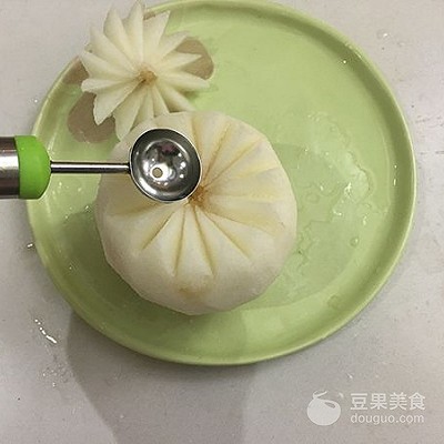 冰糖蒸梨怎么做_冰糖蒸梨的正确做法