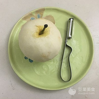 冰糖蒸梨怎么做_冰糖蒸梨的正确做法