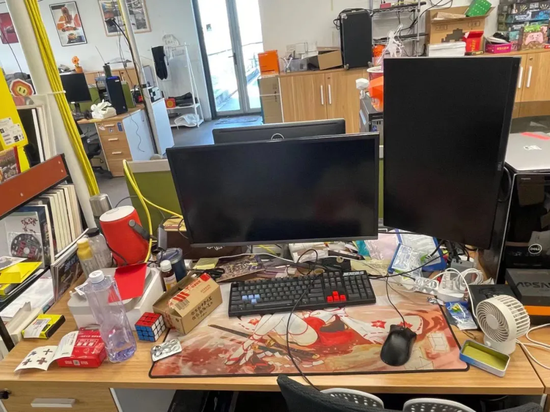 怎么清理电脑灰尘_清理电脑灰尘的技巧