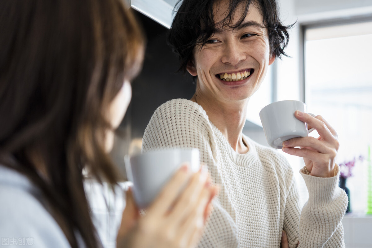 怎么和女孩聊天_和女孩聊天的方法