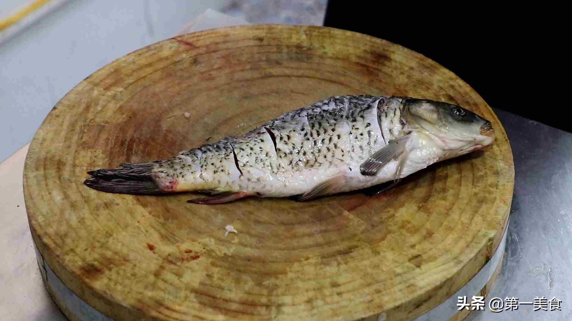 如何做烤鱼_做烤鱼的教程