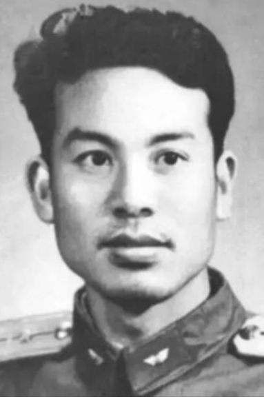 李显斌是谁_李显斌的个人资料